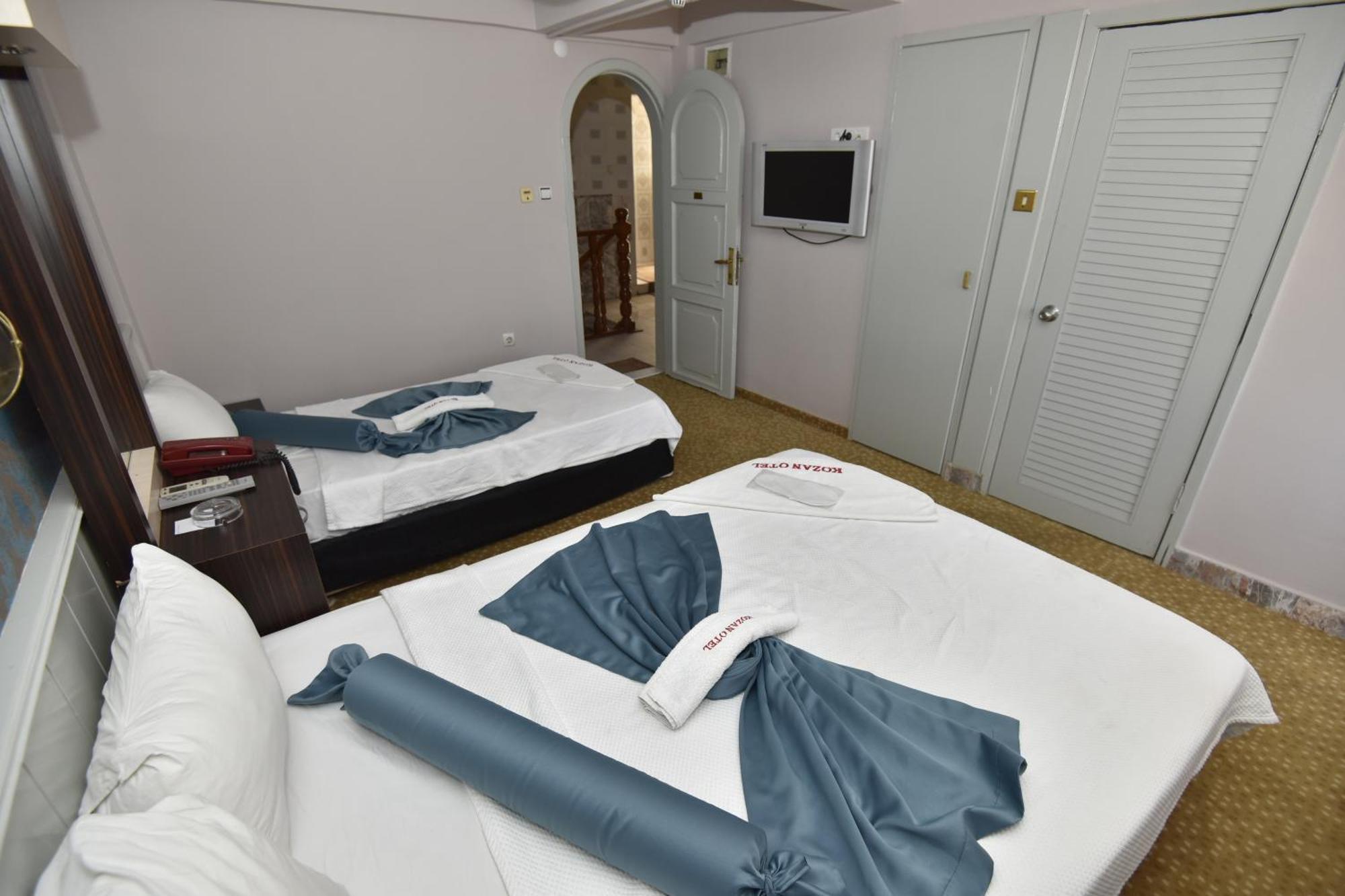 Kozan Hotel 安塔利亚 外观 照片